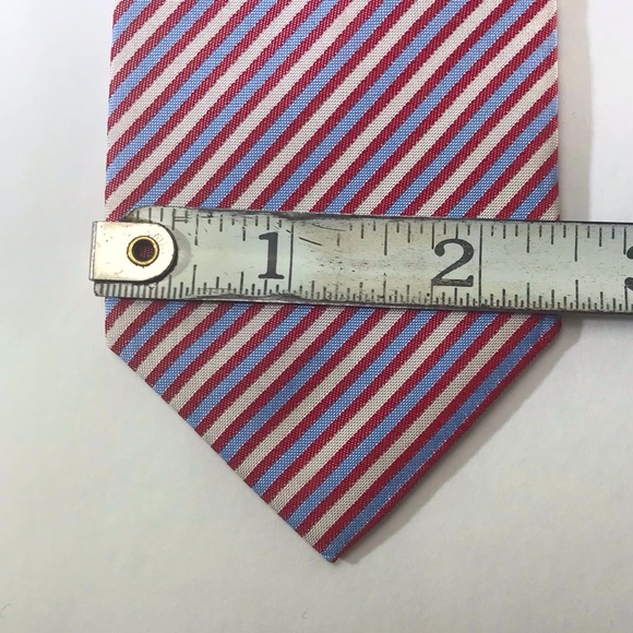 HUGO BOSS 100% silk designer luxury tie. Made in Italy. - Picture 2 of 6